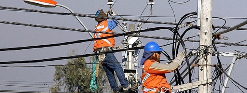 CORTE DE APELACIONES ORDENA MESA DE TRABAJO PARA RETIRO DE CABLES EN DESUSO | Abogados en Puerto Montt - Servicios y Asesorías Legales Puerto Montt