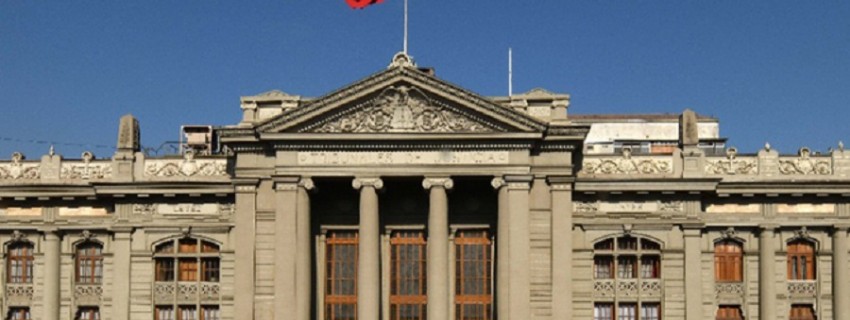 CORTE SUPREMA CONDENA A BANCO A PAGAR INDEMNIZACIÓN POR DAÑOS A LA IMAGEN DE SOCIEDAD COMERCIAL | Abogados en Puerto Montt - Servicios y Asesorías Legales Puerto Montt