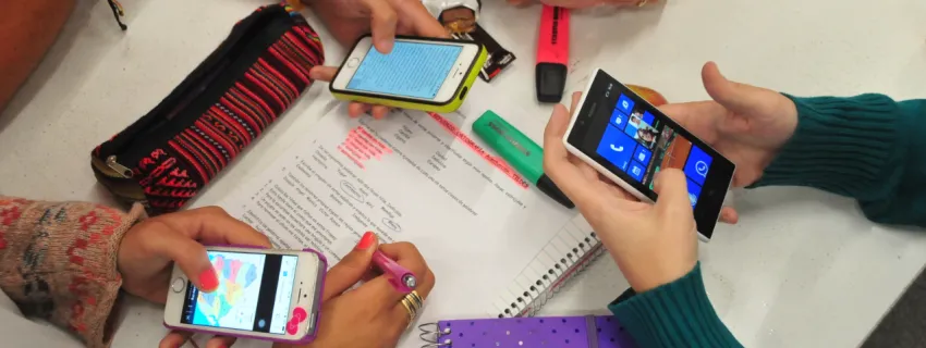 Nuevo Proyecto de Ley que Prohíbe uso de Smartphones en Colegios | Abogados en Puerto Montt - Servicios y Asesorías Legales Puerto Montt