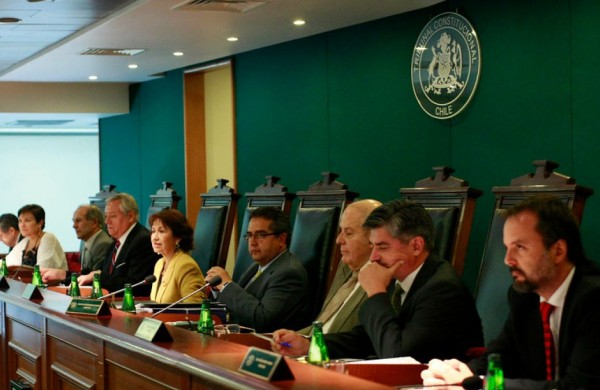 Enérgico rechazo genera fallo del TC sobre fin de lucro en universidades | Abogados en Puerto Montt - Servicios y Asesorías Legales Puerto Montt